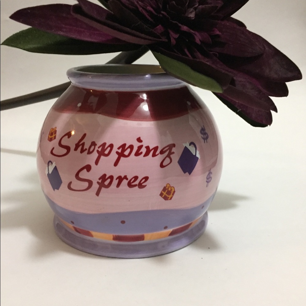 Retail, Resale, Restyled! - Picture 4 of 7